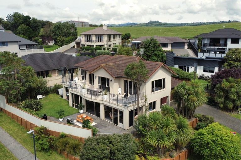 Photo of property in 1 Eyres Place, Ohauiti, Tauranga, 3112