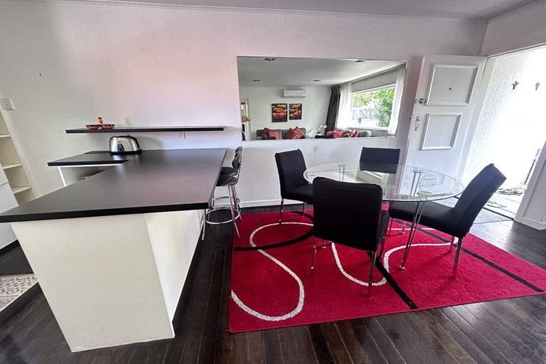 Photo of property in 1/212 Riddell Road, Glendowie, Auckland, 1071