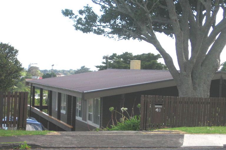 Photo of property in 40 Exmouth Road, Northcote, Auckland, 0627