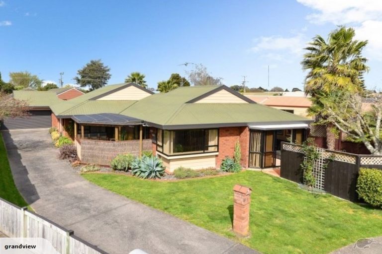 Photo of property in 12 Ronald Court, Pukete, Hamilton, 3200