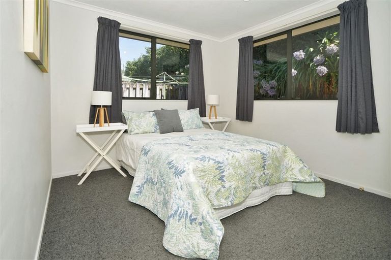 Photo of property in 17 Pointon Glade, Grandview Heights, Hamilton, 3200