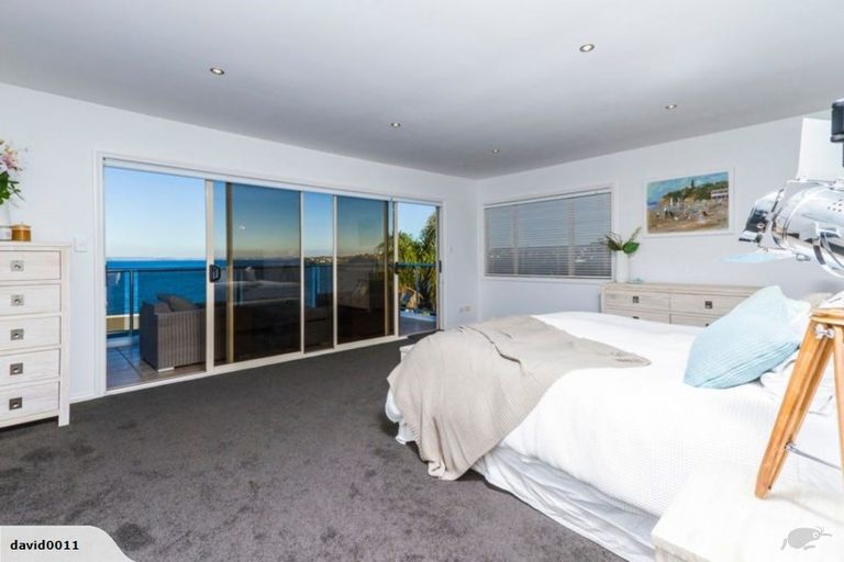 Photo of property in 2/25 Churchill Road, Murrays Bay, Auckland, 0630