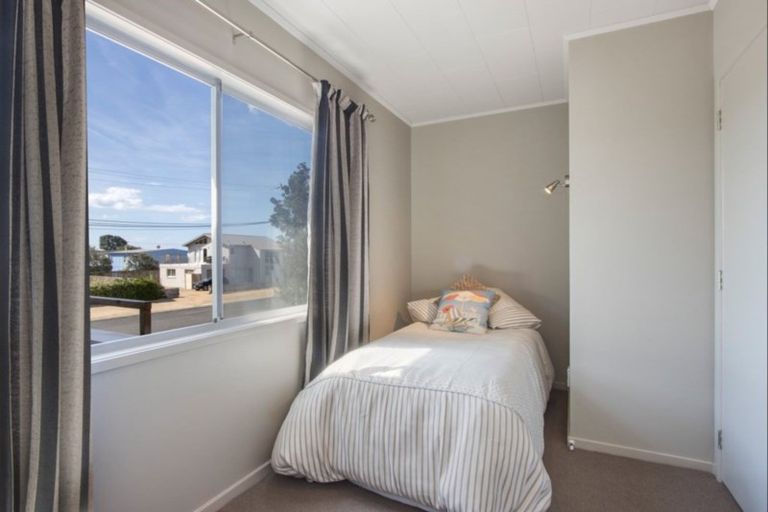 Photo of property in 287 Seaforth Road, Waihi Beach, 3611