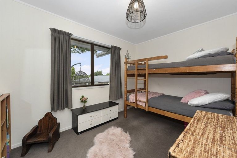 Photo of property in 94 Tuhikaramea Road, Dinsdale, Hamilton, 3204