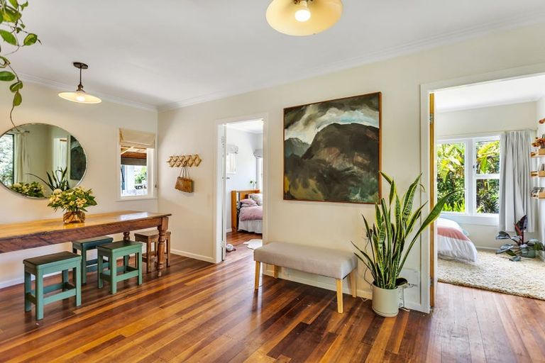 Photo of property in 18 Sarah Avenue, Whitianga, 3510