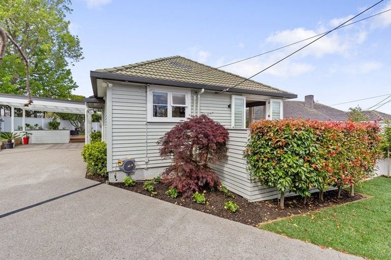 Photo of property in 9 Tui Street, Belmont, Auckland, 0622
