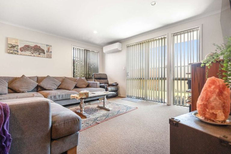 Photo of property in 99 Doncaster Drive, Papamoa Beach, Papamoa, 3118