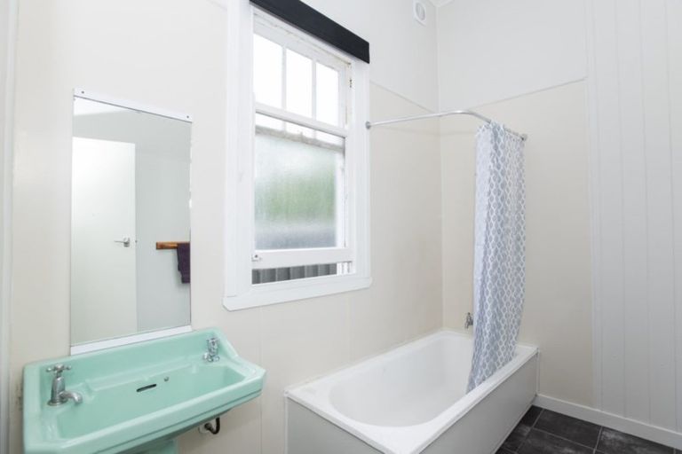 Photo of property in 13 Parau Street, Kaiti, Gisborne, 4010