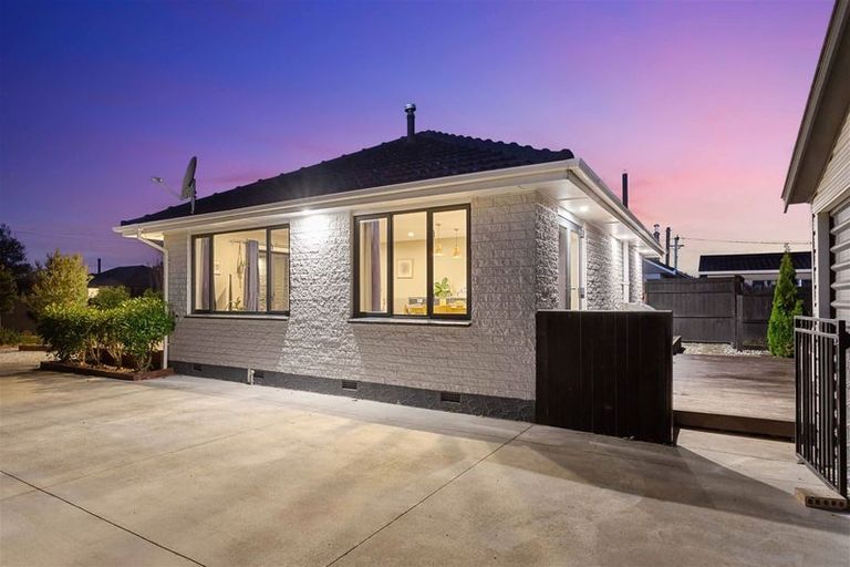 Photo of property in 34 Wilton Crescent, Bishopdale, Christchurch, 8053