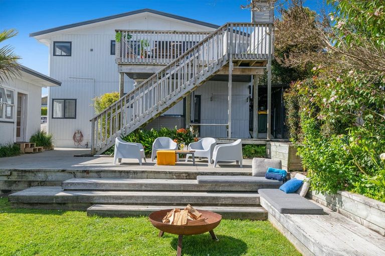 Photo of property in 30 Foster Crescent, Snells Beach, 0920
