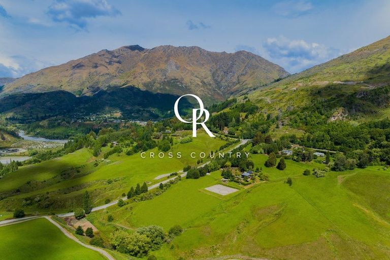 Photo of property in 17 Littles Road, Coronet Peak, Queenstown, 9371