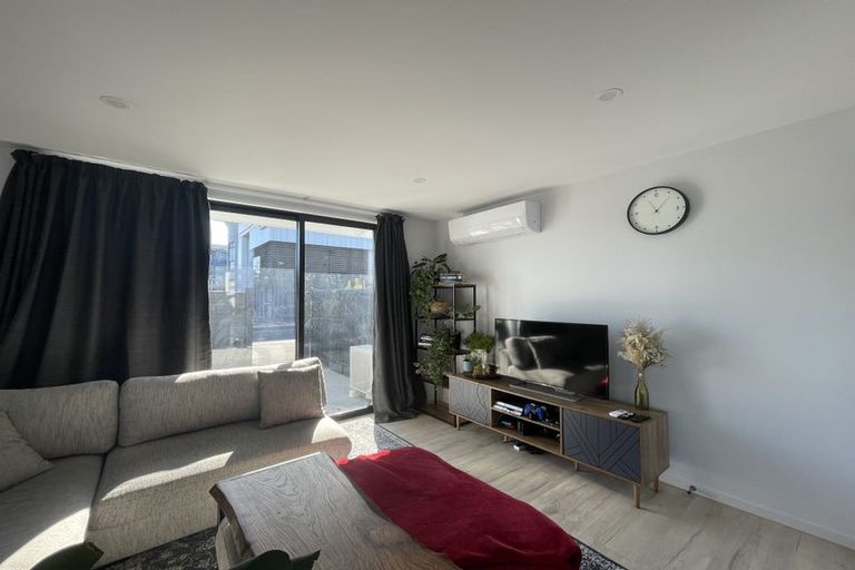 Photo of property in 1/8 New Brighton Road, Shirley, Christchurch, 8061