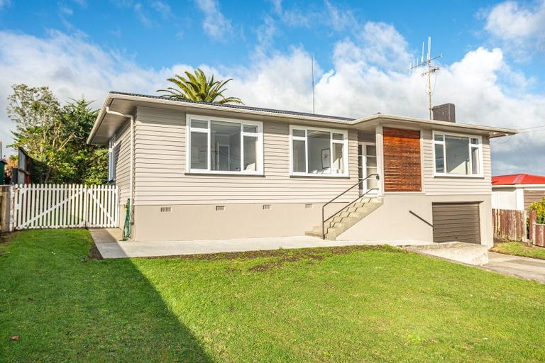 Photo of property in 15 Windsor Terrace, Durie Hill, Whanganui, 4500