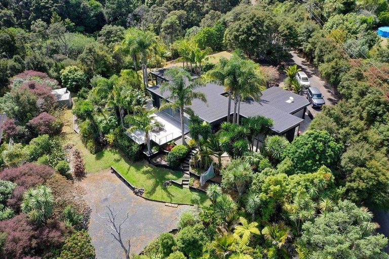 Photo of property in 269 Kaipara Road, Papakura, 2582