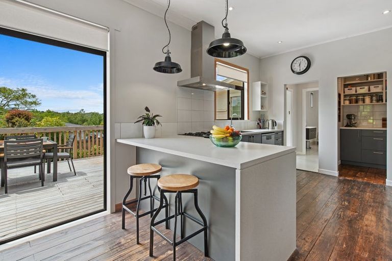 Photo of property in 9 Peak Road, Kaukapakapa, Helensville, 0875