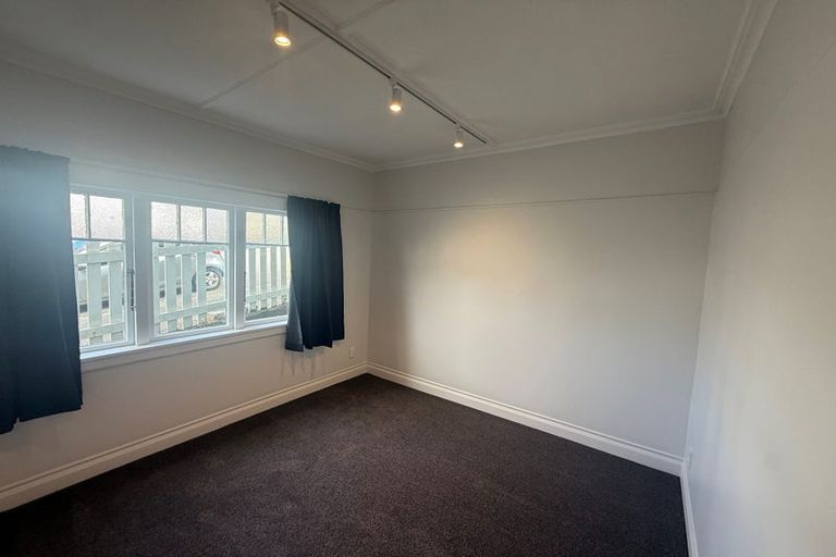 Photo of property in 42 Colombo Street, Newtown, Wellington, 6021
