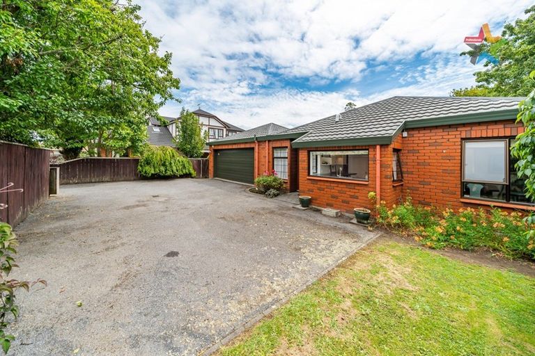 Photo of property in 2/945 High Street, Avalon, Lower Hutt, 5011
