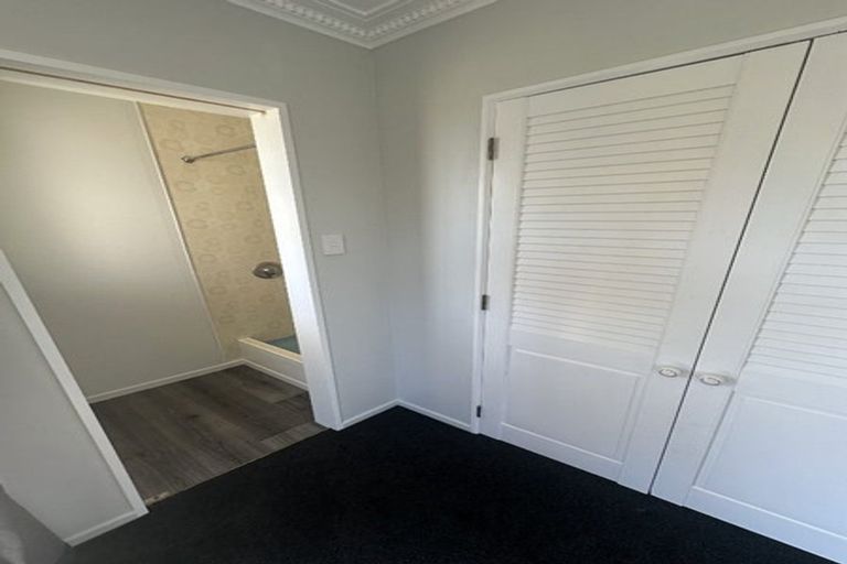 Photo of property in 3 Rawene Street, Waikanae, 5036