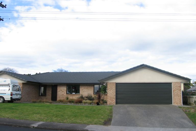 Photo of property in 14a Cliff Road, Papakura, 2110