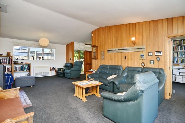 Photo of property in 206 Major Hornbrook Road, Mount Pleasant, Christchurch, 8081