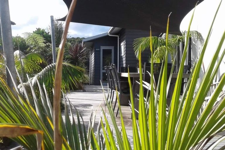 Photo of property in 4 Tironui Place, Whitianga, 3510