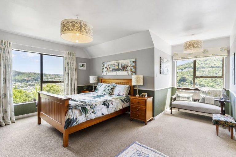 Photo of property in 46 David Crescent, Karori, Wellington, 6012
