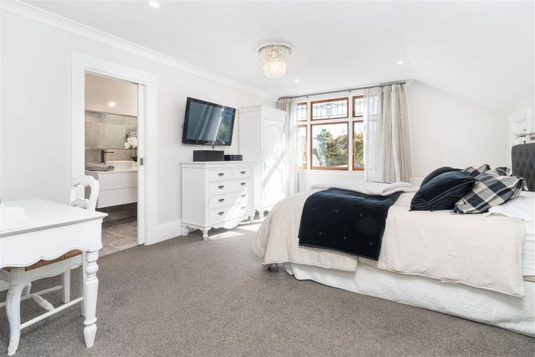 Photo of property in 14 Desmond Street, Merivale, Christchurch, 8014