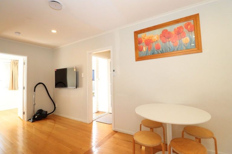 Photo of property in 6 Swan Crescent, Pakuranga, Auckland, 2010