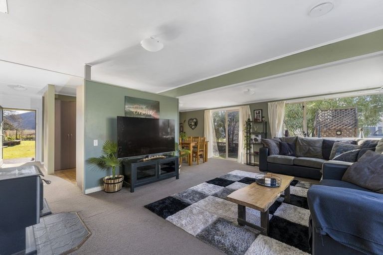 Photo of property in 147 Whitby Road, Wakefield, 7025