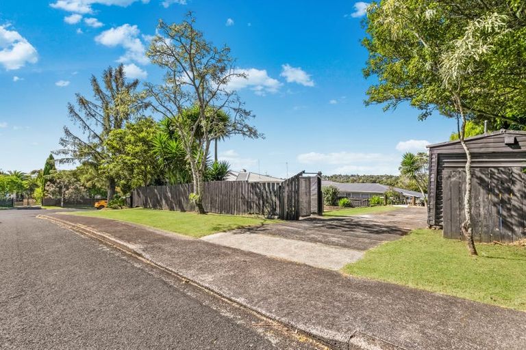 Photo of property in 50 Paewai Road, Glen Eden, Auckland, 0602