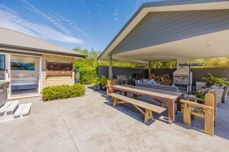 Photo of property in 21 Kyle Road, Waipukurau, 4281