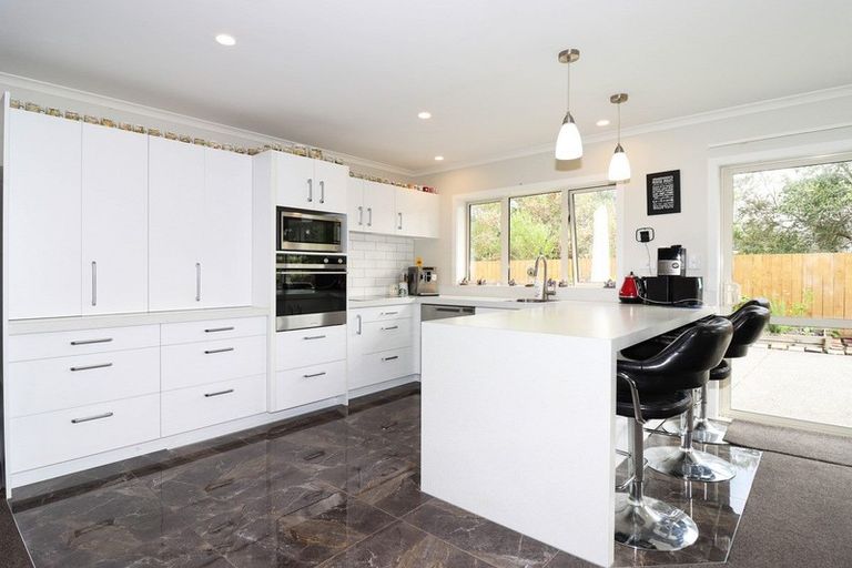 Photo of property in 3a Madison Street, Carterton, 5713