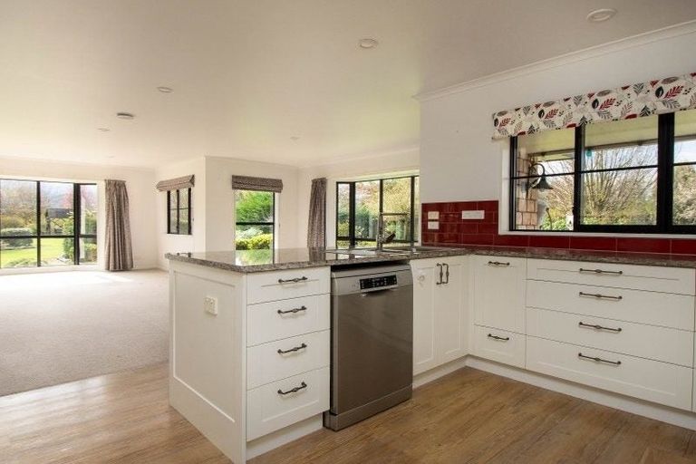 Photo of property in 4 Cooper Street, Wairau Valley, Blenheim, 7271