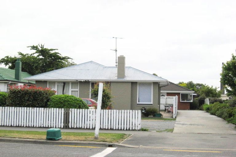 Photo of property in 2/73 Cutts Road, Russley, Christchurch, 8042
