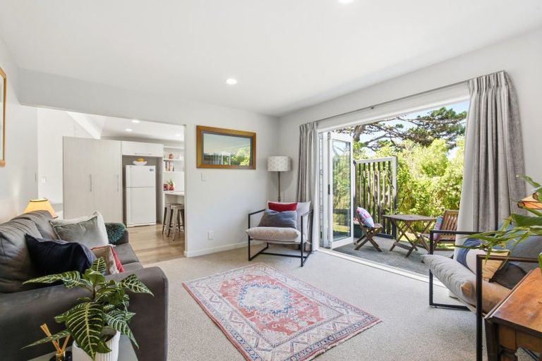 Photo of property in 25a Punjab Street, Khandallah, Wellington, 6035