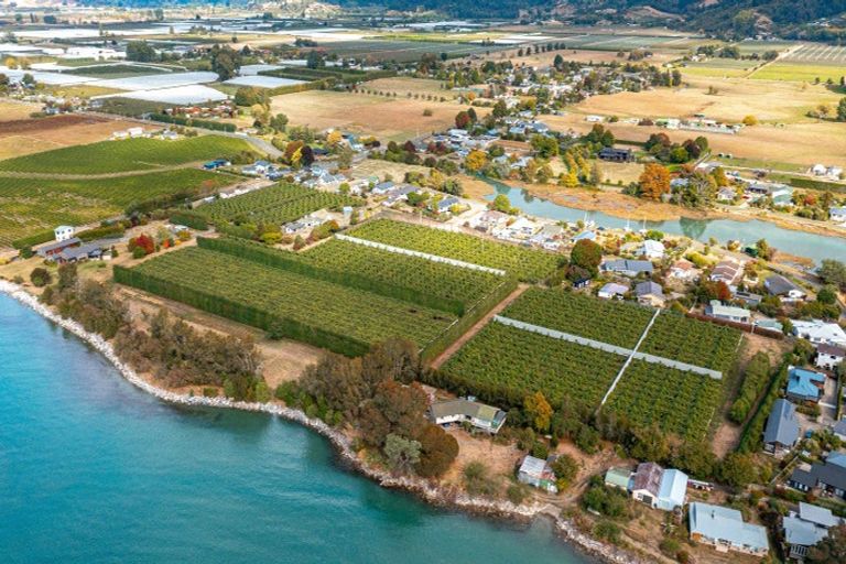 Photo of property in 16 Wharf Road, Riwaka, Motueka, 7198