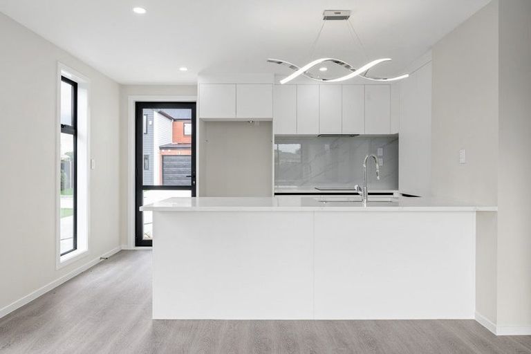 Photo of property in 2/41 Prisk Street, Melville, Hamilton, 3206