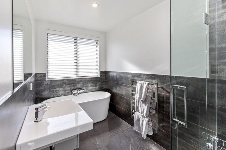 Photo of property in 475 Ilam Road, Bryndwr, Christchurch, 8052