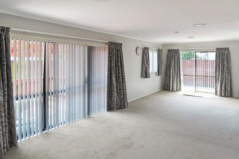 Photo of property in 46c Bauchop Road, Waterloo, Lower Hutt, 5011