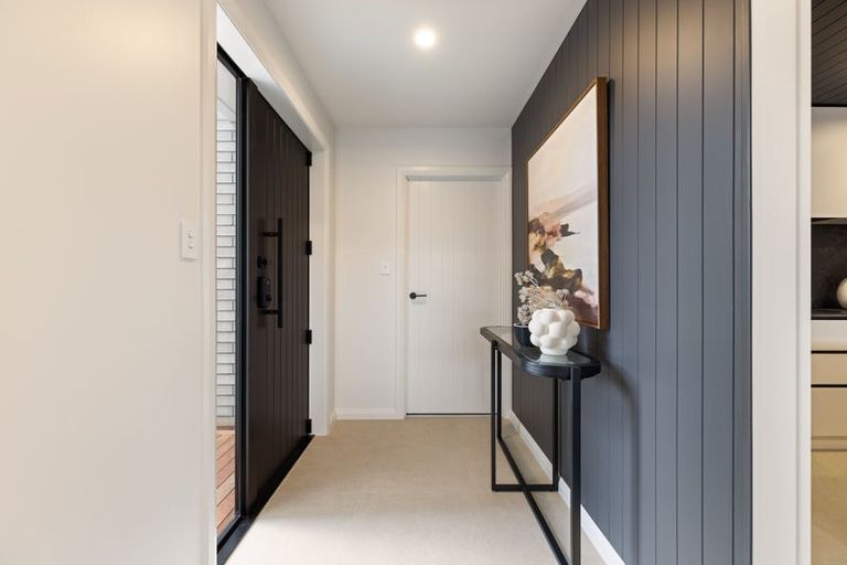 Photo of property in 105 Freedom Drive, Kelvin Grove, Palmerston North, 4470