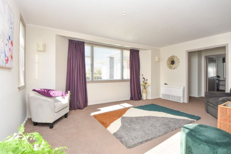 Photo of property in 374 High Street South, Carterton, 5713