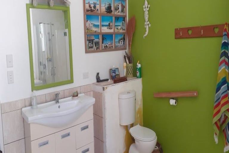 Photo of property in 97b Te Mahoe Road, Mokau, 4376