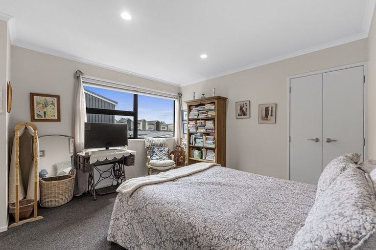 Photo of property in 26 Squadron Drive, Hobsonville, Auckland, 0616