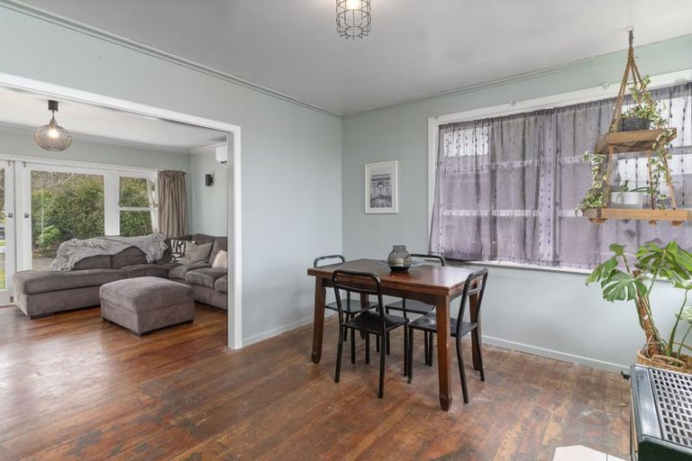 Photo of property in 19 Solway Crescent, Solway, Masterton, 5810