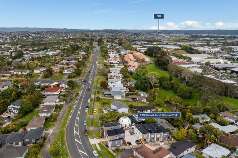 Photo of property in 298e Sunset Road, Windsor Park, Auckland, 0632