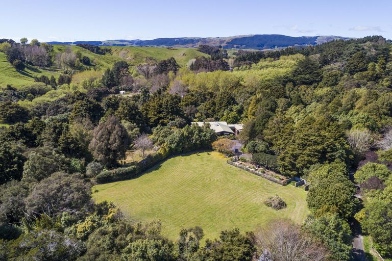 Photo of property in 11 The Bush Track, Aokautere, 4471