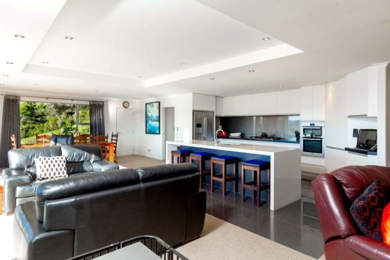 Photo of property in 26 Russell Street, Picton, 7220