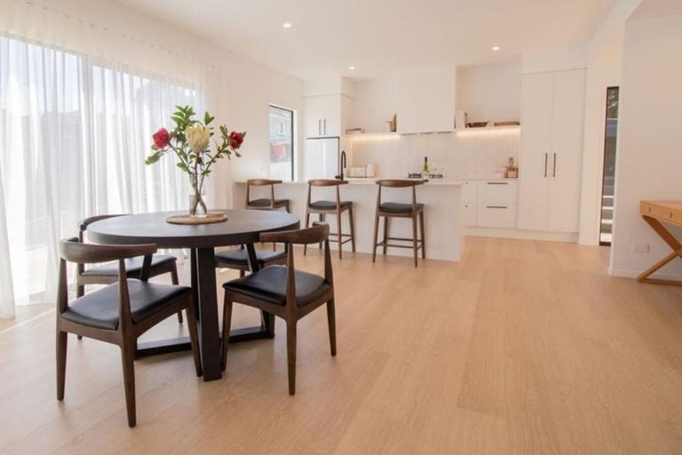 Photo of property in 13b Lorna Street, Lynmouth, New Plymouth, 4310