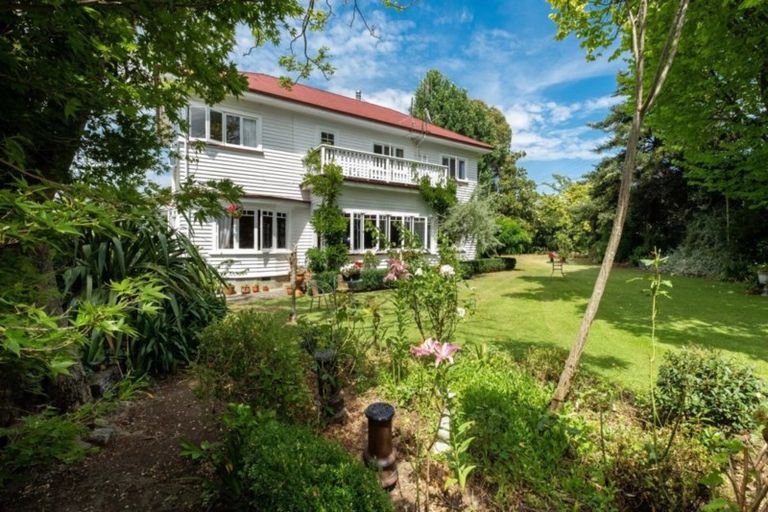 Photo of property in 25 Porangahau Road, Waipukurau, 4200