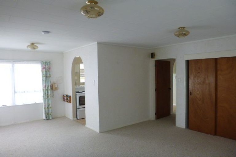 Photo of property in 27 Fitzherbert Street, Alicetown, Lower Hutt, 5010